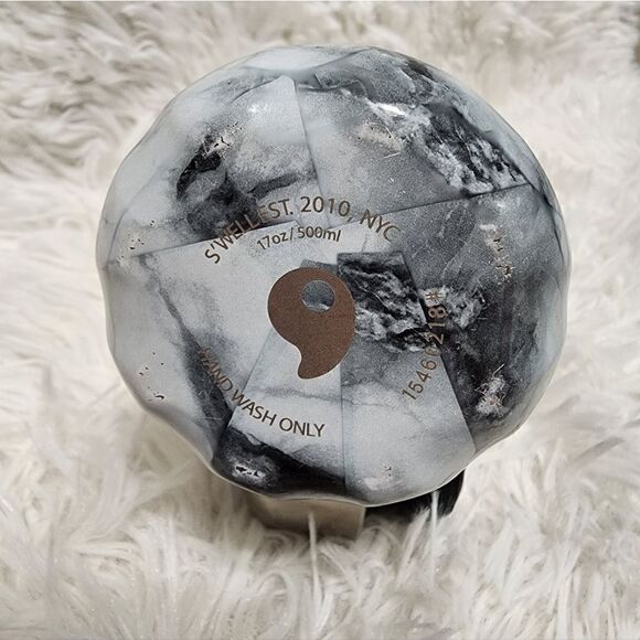 S'well White Marble Bottle  - Picture 7 of 9